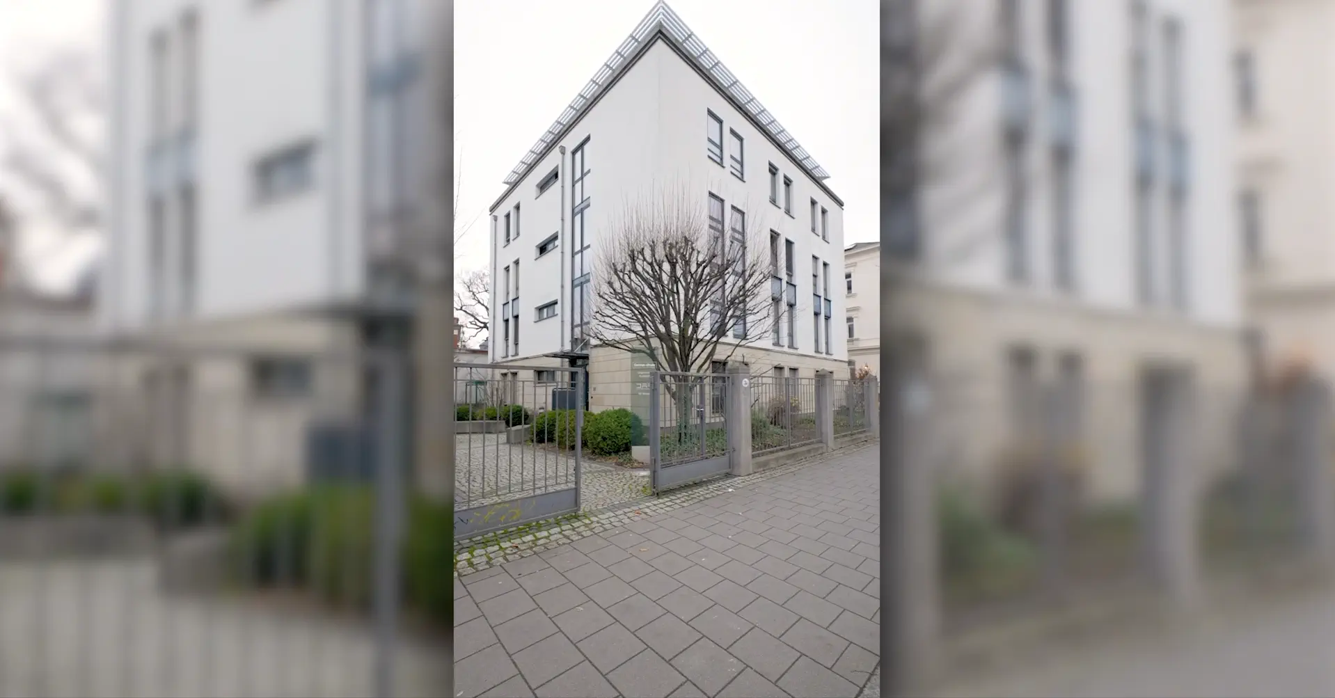 Thumbnail for our tour video in Dresden, showing a view of the company headquarters.